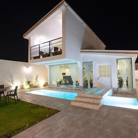 Divon Chalets Buraidah Exterior photo